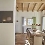 Kuenstler *