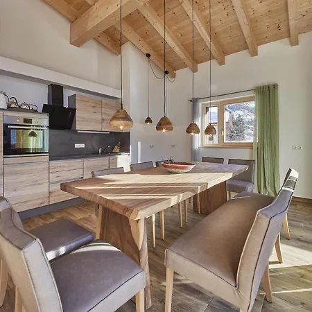 Kuenstler Feriehus Saalbach-Hinterglemm