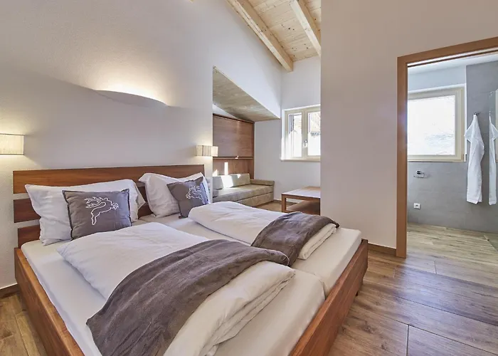 Semesterbostad Kuenstler Saalbach-Hinterglemm