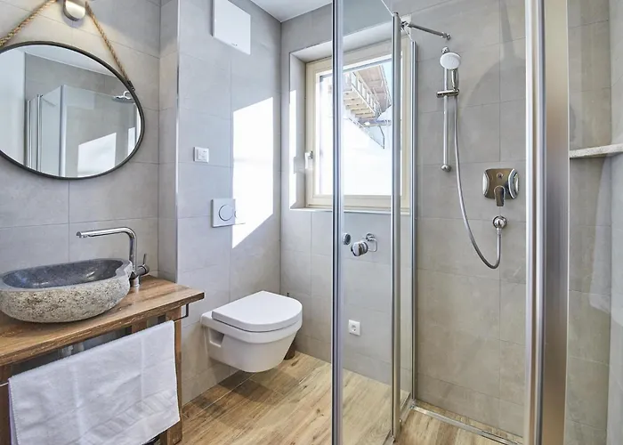 Semesterbostad Kuenstler *