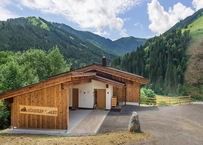 Semesterbostad Kuenstler Saalbach-Hinterglemm